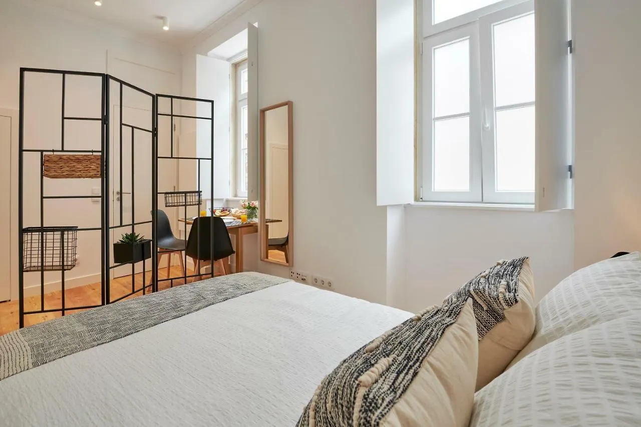 Apartment Vila Rosario In Graca Lisbon
