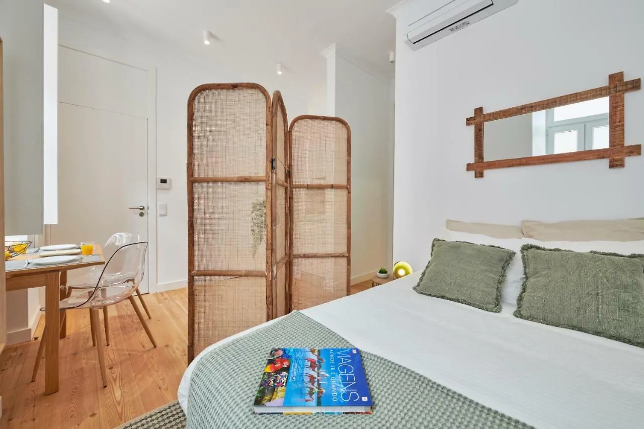 Vila Rosario In Graca Lisbon Apartment